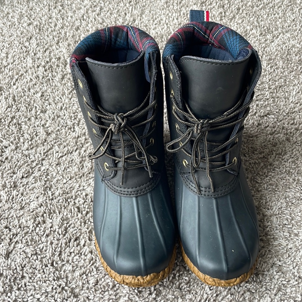 Tommy Hilfiger boots